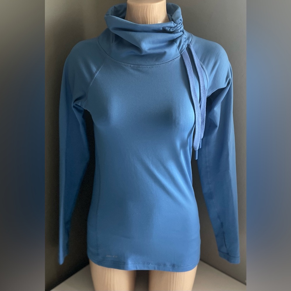 NIKE PRO Pullover Turtleneck Shawl Collar